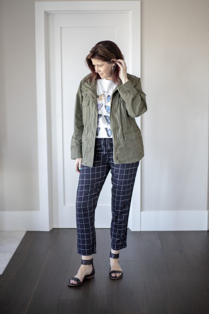 #stylingtips #utilityjacket #madewell #urbanoutfitterstee #springstyle