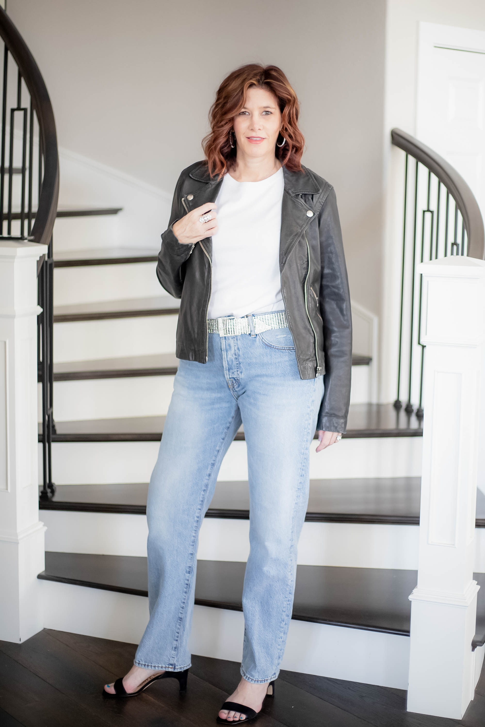 #madewell #leatherjacket #belowthebelt #Citizenjeans #UO #urbanoutfitters #whitetee