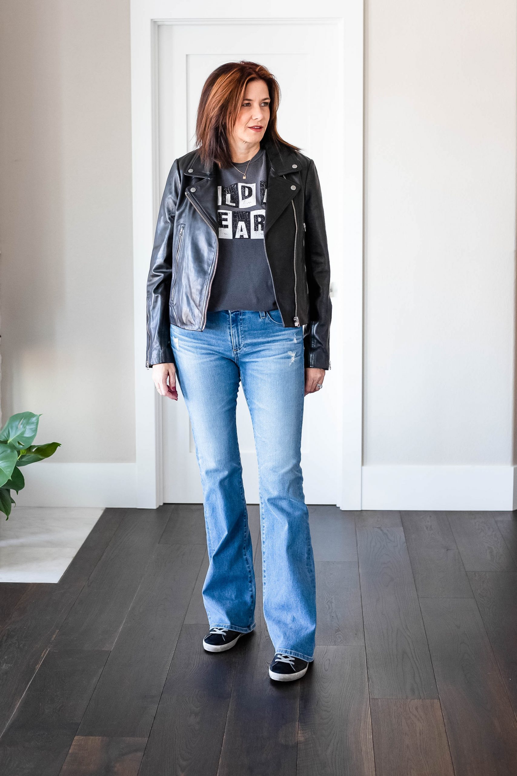 #bootcut #bootcutdenim #jeans #modernjeans #denimtrends #2020denim #2020trends #styldahlia #fashionblog #styleblog #fashionover50 #styleover50 #styleover40 #fashionover40 #over40fashion #over50fashion