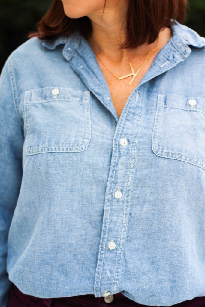#jcrew #denimshirt #staple #musthave #casualstyle #over40fashion