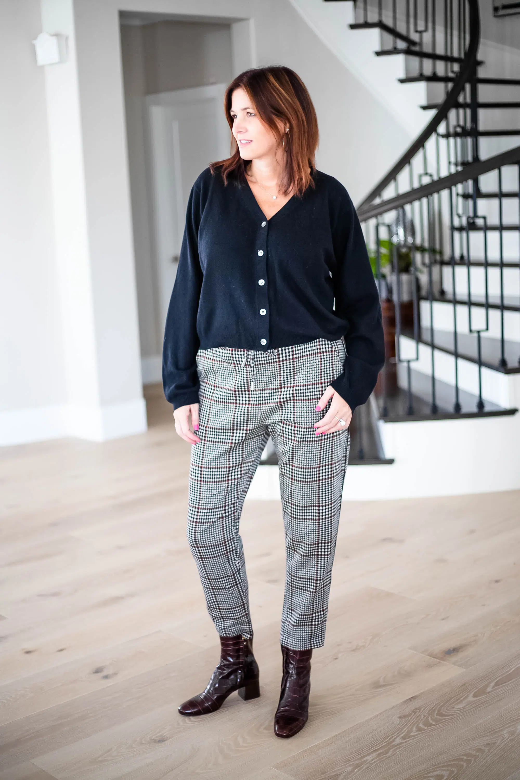 #falltrends #fallfashion #fallstyle #plaidpants #trousers #anthropologie