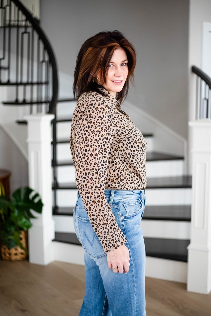 Women with leopard top and Mother the Tomcat Jeans
