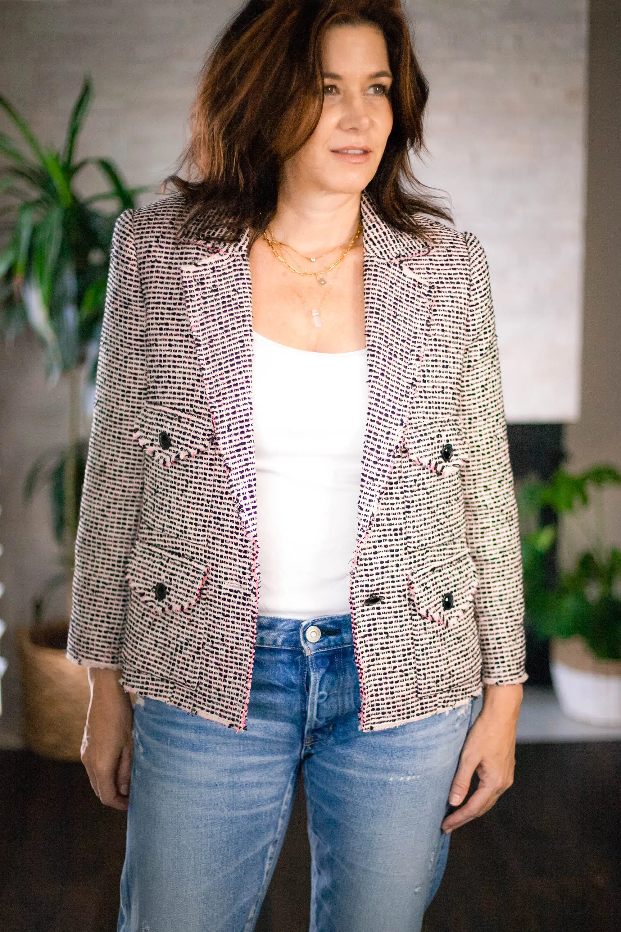 Women wearing Rebecca Taylor blazer, tank top and jeans.
