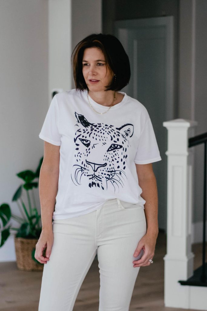 StyleDahlia wearing Clare V graphic tee.
